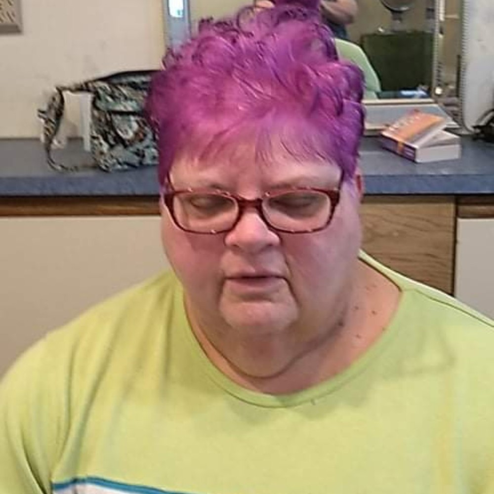 Meet your Posher, Cindy